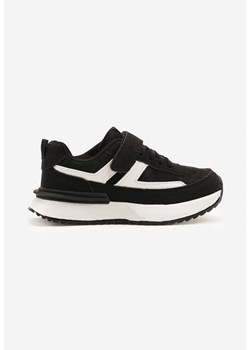 Czarno-Białe Płaskie Buty Sportowe Sneakersy na Rzepy z Geometrycznymi Paskami Nerithelle ze sklepu born2be.pl w kategorii Buty sportowe dziecięce - zdjęcie 179128448