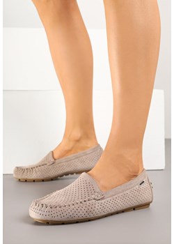 Jasnobeżowe Mokasyny Thalothee ze sklepu born2be.pl w kategorii Mokasyny damskie - zdjęcie 179216487