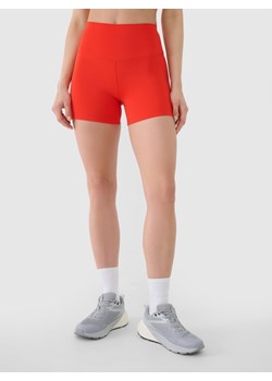 Damskie legginsy krótkie treningowe 4F 4FRSS25TFSTF021 - czerwone ze sklepu Sportstylestory.com w kategorii Szorty - zdjęcie 179232108