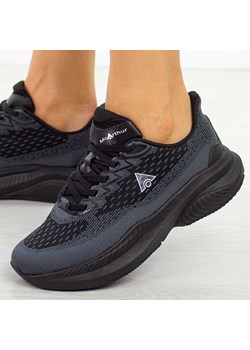 Czarne przewiewne buty damskie McArthur Mc21w ze sklepu suzana.pl w kategorii Buty sportowe damskie - zdjęcie 179236007