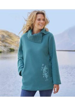 Polarowy sweter z haftamí ze sklepu Atlas For Men w kategorii Swetry damskie - zdjęcie 179237085