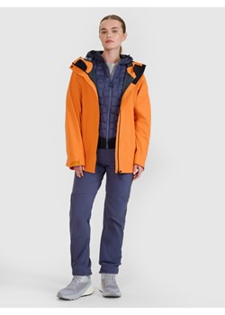 Damska kurtka trekkingowa 4F 4FWSS25TTJAF0751 - pomarańczowa ze sklepu Sportstylestory.com w kategorii Kurtki damskie - zdjęcie 179257169