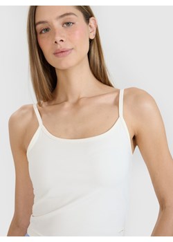 Damski crop-top na ramiączkach 4F 4FWSS25TSLEF127 - biały ze sklepu Sportstylestory.com w kategorii Bluzki damskie - zdjęcie 179257508