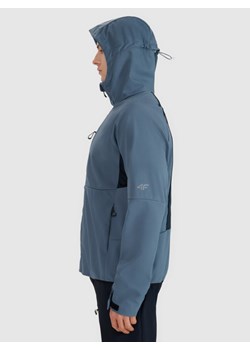 Męski softshell z kapturem 4F 4FWSS25TSOFM313 - niebieski ze sklepu Sportstylestory.com w kategorii Kurtki męskie - zdjęcie 179257587