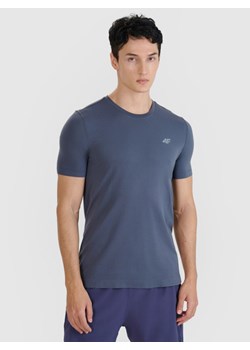 Męska koszulka do biegania 4F 4FWSS25TFTSM1262  - granatowa ze sklepu Sportstylestory.com w kategorii T-shirty męskie - zdjęcie 179273516