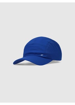 Czapka z daszkiem uniseks 4F 4FWSS25ACABU46 - niebieska ze sklepu Sportstylestory.com w kategorii Czapki z daszkiem damskie - zdjęcie 179273668