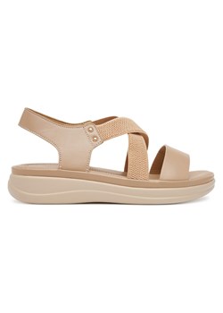 Sandały Clara Barson WFA3749-1 ze sklepu ccc.eu w kategorii Sandały damskie - zdjęcie 179288436