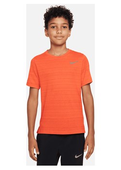 Koszulka treningowa dla dużych dzieci (chłopców) Nike Dri-FIT Miler - Czerwony ze sklepu Nike poland w kategorii T-shirty chłopięce - zdjęcie 179308955