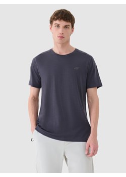 Męska koszulka trekkingowa 4F 4FWSS25TFTSM1268 - szara ze sklepu Sportstylestory.com w kategorii T-shirty męskie - zdjęcie 179309569