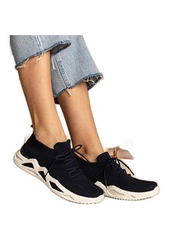 Granatowe sneakersy damskie ze skarpetkową cholewką czarne ze sklepu ButyModne.pl w kategorii Buty sportowe damskie - zdjęcie 179333625
