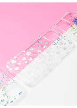 Sinsay - Etui na iPhone 13/14 w serduszka - biały ze sklepu Sinsay w kategorii Etui - zdjęcie 179340809