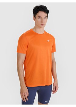 Męska koszulka do biegania 4F 4FWSS25TFTSM1260 - pomarańczowa ze sklepu Sportstylestory.com w kategorii T-shirty męskie - zdjęcie 179341486
