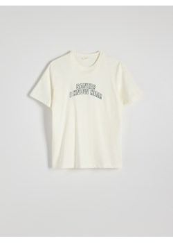 Reserved - T-shirt regular ze świątecznym napisem - złamana biel ze sklepu Reserved w kategorii T-shirty męskie - zdjęcie 179360895