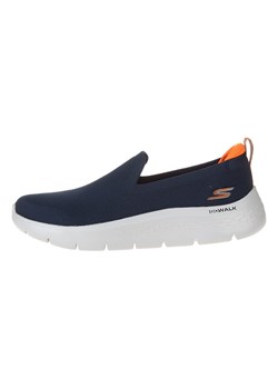Skechers Slippersy "Go Walk Flex" w kolorze granatowym ze sklepu Limango Polska w kategorii Buty sportowe męskie - zdjęcie 179384566