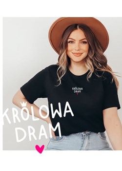 CZARNA Koszulka z modnym printem królowa dram ze sklepu Time For Fashion w kategorii Bluzki damskie - zdjęcie 179386429