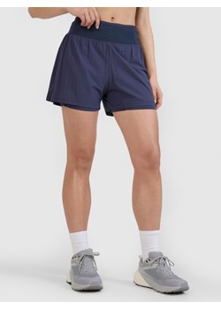 Damskie spodenki do biegania 4F 4FWSS25TFSHF0882 - granatowe ze sklepu Sportstylestory.com w kategorii Szorty - zdjęcie 179485159