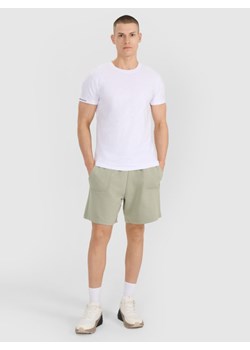 Męski t-shirt basic 4F 4FRSS25TTSHM3041 - biały ze sklepu Sportstylestory.com w kategorii T-shirty męskie - zdjęcie 179485718