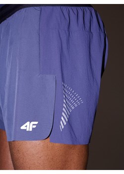 Męskie spodenki do biegania 4F 4FWSS25TFSHM0879 - granatowe ze sklepu Sportstylestory.com w kategorii Spodenki męskie - zdjęcie 179603468