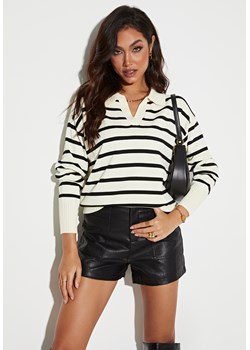 Bluzka z długim rękawem i kołnierzem zapinanym na guziki - id: 2301200279 - marki Jacinshop - 179645589 Bluzka z długim rękawem i kołnierzem zapinanym na guziki ze sklepu Jacinshop w kategorii Bluzki damskie - zdjęcie 179645589