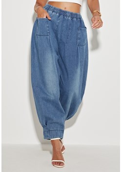 Spodnie długie szerokie na gumce ze sklepu Jacinshop w kategorii Jeansy damskie - zdjęcie 179651108