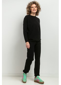 Spodnie dresowe typu jogger - czarne - id: 2025742 - marki Tessita - 179651885 Spodnie dresowe typu jogger - czarne ze sklepu Cudmoda w kategorii Spodnie męskie - zdjęcie 179651885
