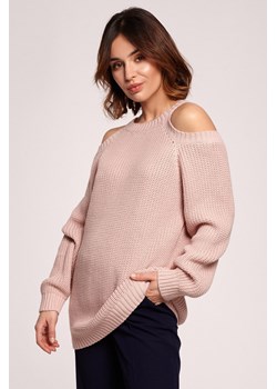 Sweter z wycięciami na ramionach - różowy ze sklepu Cudmoda w kategorii Swetry damskie - zdjęcie 179656777