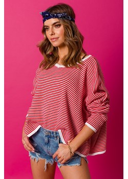 Stylowy sweter w paseczki - czerwony ze sklepu Cudmoda w kategorii Swetry damskie - zdjęcie 179656849