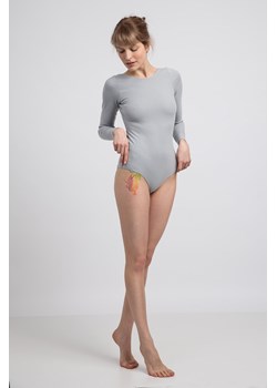 Body prążkowane z długimi rękawami - popielate ze sklepu Cudmoda w kategorii Bluzki damskie - zdjęcie 179656886