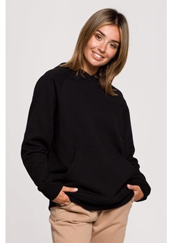 Bluza z kapturem i kieszenią kangurek - czarna ze sklepu Cudmoda w kategorii Bluzy damskie - zdjęcie 179657005