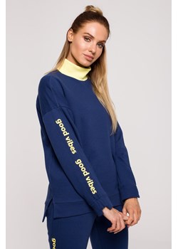 Bluza damska z logo good vibes - atramentowa ze sklepu Cudmoda w kategorii Bluzy damskie - zdjęcie 179657088
