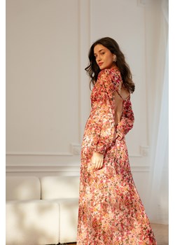 Sukienka maxi w kwiaty z odkrytymi plecami - model 1 ze sklepu Cudmoda w kategorii Sukienki - zdjęcie 179659147