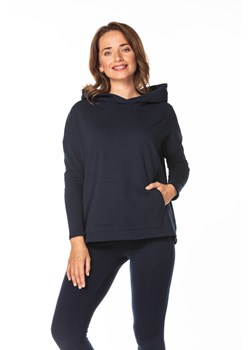 Wygodna bluza damska z kapturem - granatowa ze sklepu Cudmoda w kategorii Bluzy damskie - zdjęcie 179659517