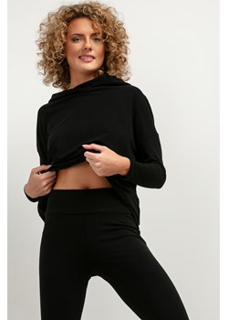 Luźna bluza damska o obszernym kroju - czarna ze sklepu Cudmoda w kategorii Bluzy damskie - zdjęcie 179659658