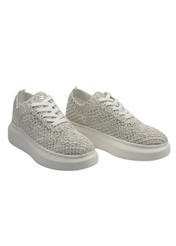 Buty sportowe damskie koronkowe białe Vinceza 17371 ze sklepu ulubioneobuwie w kategorii Buty sportowe damskie - zdjęcie 179663888
