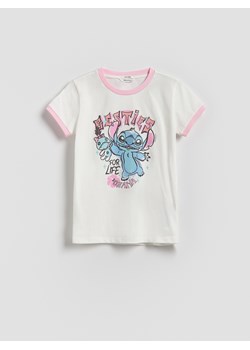 Reserved - T-shirt Lilo i Stitch - złamana biel ze sklepu Reserved w kategorii Bluzki dziewczęce - zdjęcie 179696868