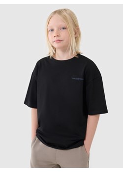 Chłopięcy t-shirt oversize 4F 4FJWSS25TTSHM2184 - czarny ze sklepu Sportstylestory.com w kategorii T-shirty chłopięce - zdjęcie 179707858