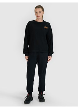 Damski longsleeve oversize 4F 4FWSS25TLONF393 - czarny ze sklepu Sportstylestory.com w kategorii Bluzki damskie - zdjęcie 179708177
