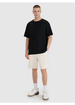 Męski t-shirt oversize 4F 4FRSS25TTSHM2686 - czarny ze sklepu Sportstylestory.com w kategorii T-shirty męskie - zdjęcie 179708439