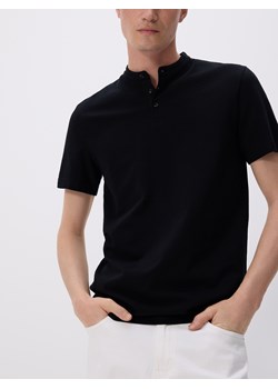 Reserved - Koszulka polo regular ze stójką - czarny - id: 842DI-99X - marki Reserved - 179723008 Reserved - Koszulka polo regular ze stójką - czarny ze sklepu Reserved w kategorii T-shirty męskie - zdjęcie 179723008