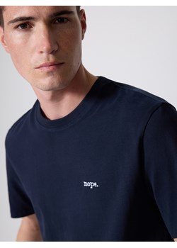 Reserved - T-shirt regular z haftem - granatowy ze sklepu Reserved w kategorii T-shirty męskie - zdjęcie 179751217