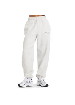 Spodnie męskie New Balance WP51500AHH - szare ze sklepu streetstyle24.pl w kategorii Spodnie damskie - zdjęcie 179760816