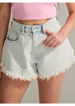 Sinsay - Szorty jeansowe o luźnym kroju high waist - niebieski ze sklepu Sinsay w kategorii Szorty - zdjęcie 179765295