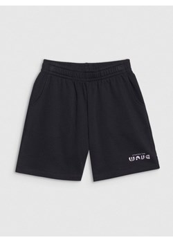 Dziewczęce spodenki dresowe 4F 4FJWSS25TSHOF618 - czarne ze sklepu Sportstylestory.com w kategorii Spodenki dziewczęce - zdjęcie 179791915