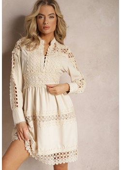 Beżowa Koronkowa Sukienka z Ozdobnym Dekoltem Sweeney ze sklepu renee.pl w kategorii Sukienki - zdjęcie 179885707