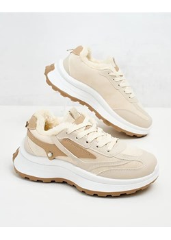 Royalfashion Sneakersy damskie z ociepleniem Terib ze sklepu royalfashion.pl w kategorii Buty sportowe damskie - zdjęcie 180180586