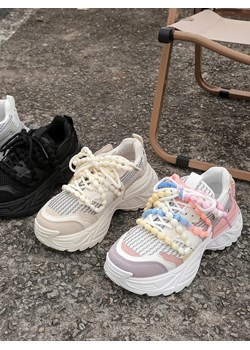 Royalfashion Sportowe sneakersy damskie na grubszej podeszwie Onesse ze sklepu royalfashion.pl w kategorii Buty sportowe damskie - zdjęcie 180194577