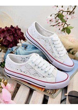 Royalfashion Damskie ażurowe trampki Niz ze sklepu royalfashion.pl w kategorii Trampki damskie - zdjęcie 180195427