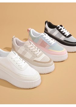 Royalfashion Sportowe sneakersy damskie na platformie Siserra ze sklepu royalfashion.pl w kategorii Buty sportowe damskie - zdjęcie 180197816