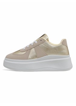 Royalfashion Sportowe sneakersy damskie na platformie Safirrat ze sklepu royalfashion.pl w kategorii Buty sportowe damskie - zdjęcie 180204549