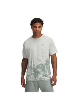 Męska koszulka treningowa Under Armour UA M Tech Fade SS - zielona ze sklepu Sportstylestory.com w kategorii T-shirty męskie - zdjęcie 180256395